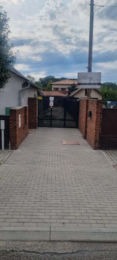 Alexej Apartmany Veľký Meder Екстериор снимка